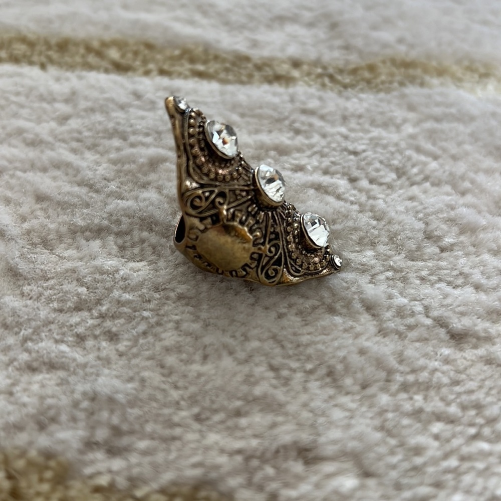 Rings - Picture 9 of 9